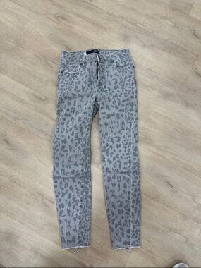 Kut from the Kloth Gray Leopard Skinny Jeans - Women's